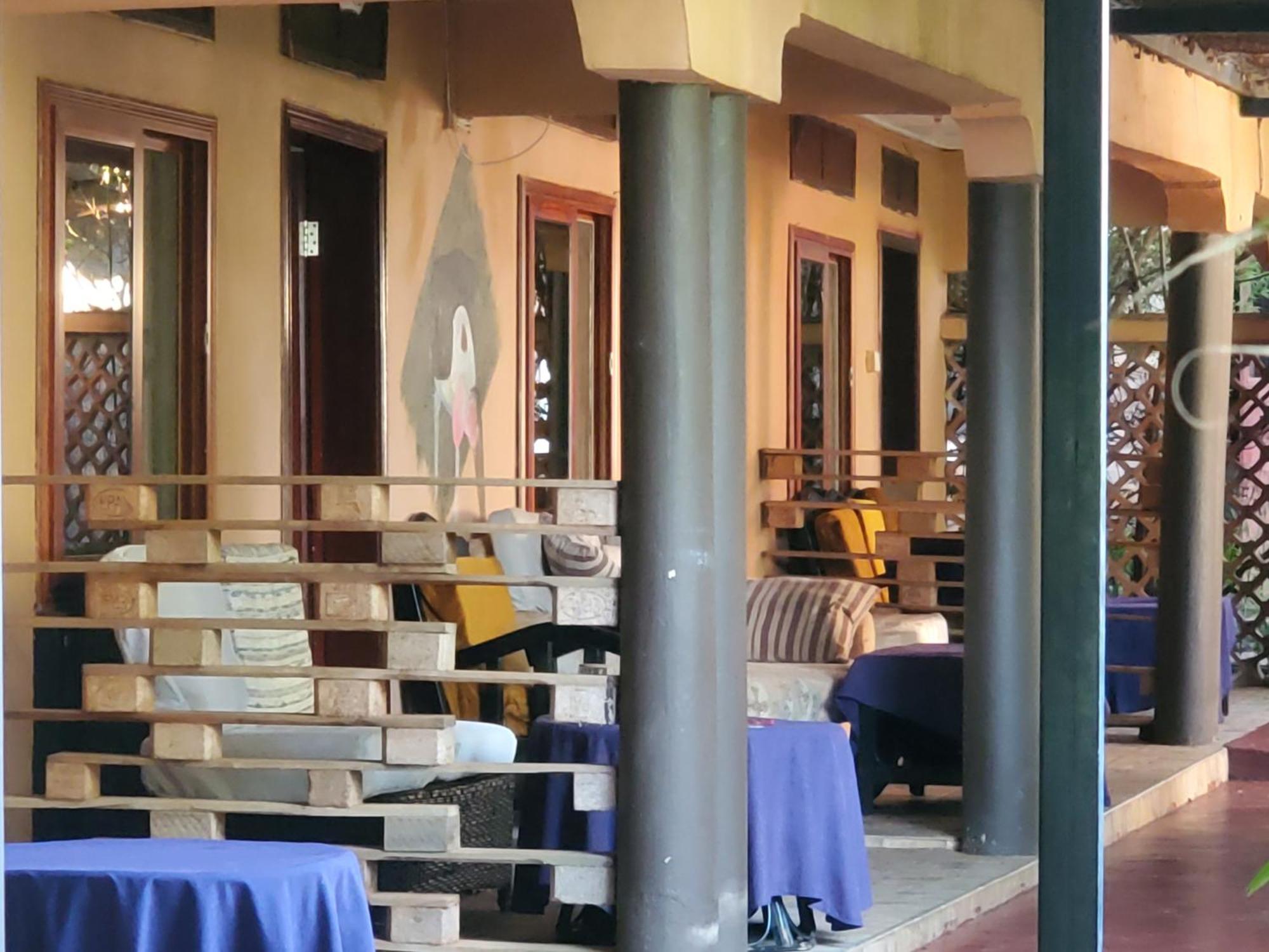 Gorilla African Guest House Entebbe Kültér fotó